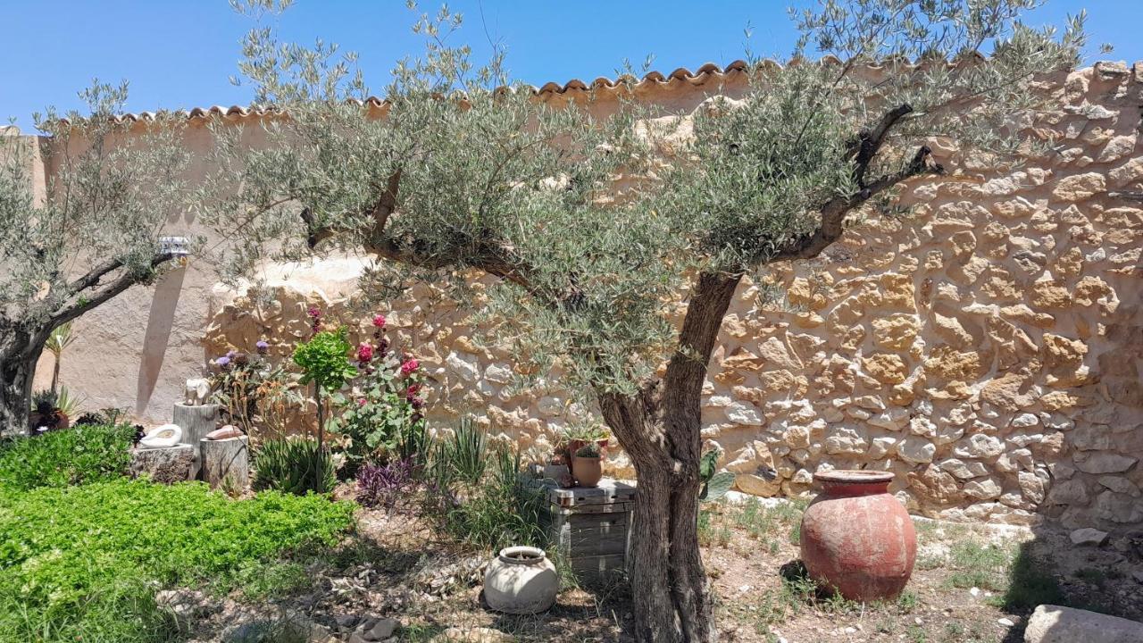 Casa Rodriguillo Bed & Breakfast Pinoso Bagian luar foto
